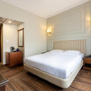 Grand Kalinga Hotel