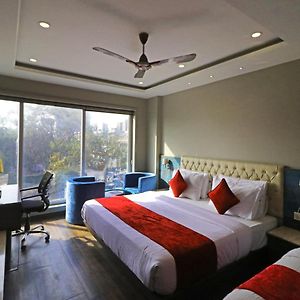 Hotel The Ivy Grand With Free Secured Parking